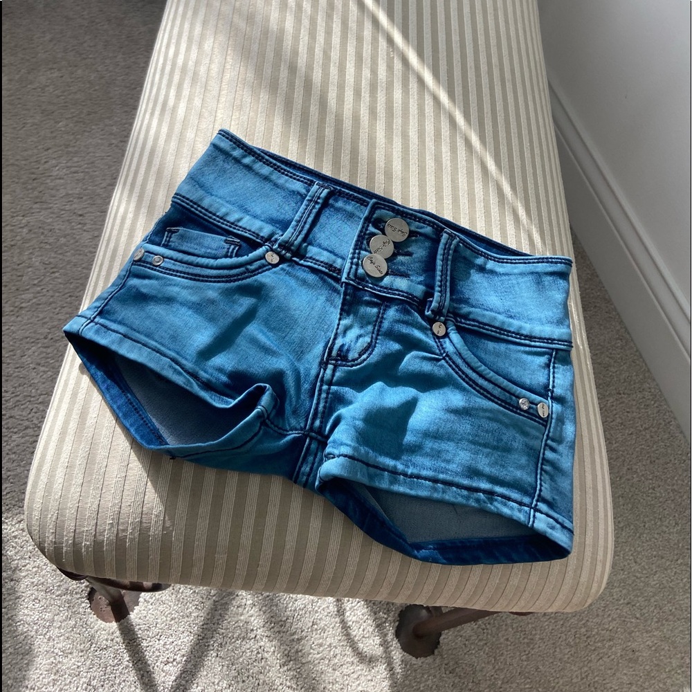 Cute Jean shorts